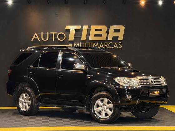 TOYOTA HILUX SW4 3.0 SRV 4X4 16V TURBO INTERCOOLER DIESEL 4P AUTOMÁTICO TOYOTA HILUX SW4 3.0 SRV 4X4 16V TURBO INTERCOOLER DIESEL 4P AUTOMÁTICO